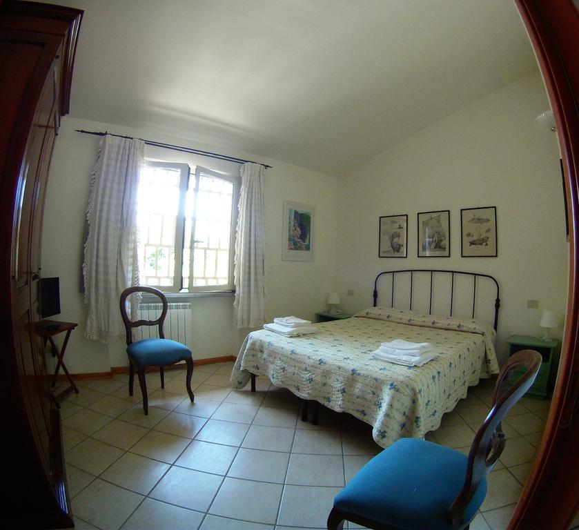 Agriturismo Valle Siriaca Кастельнуово-ди-Порто Экстерьер фото